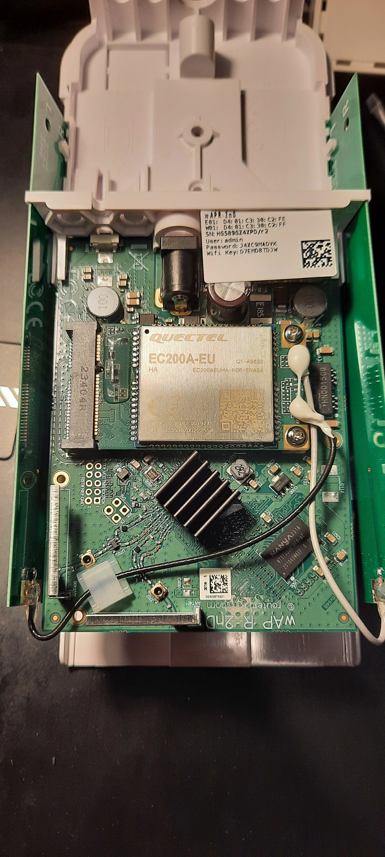 Photo of PCB top side: MikroTik wAP LTE kit (2024), EC200A-EU modem